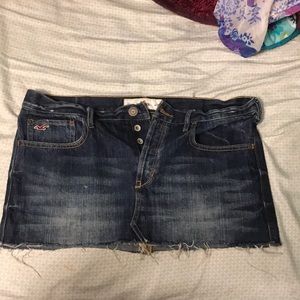 Hollister cut off skirt
